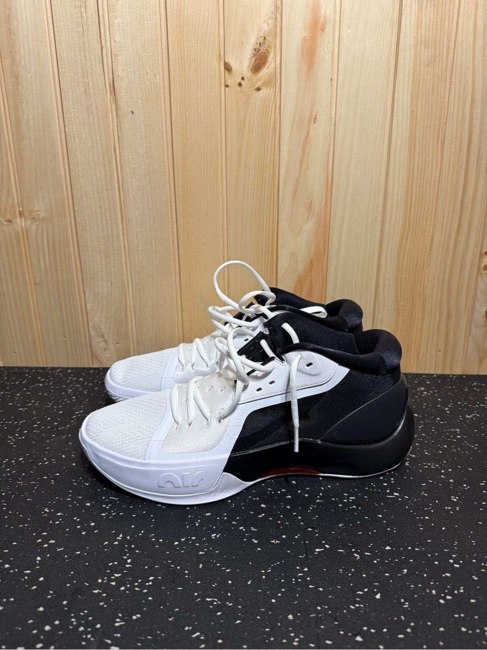Jordan Zoom Separate